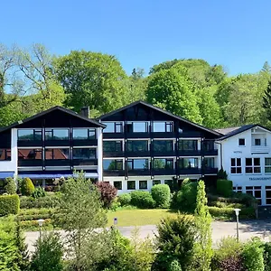 Schloss Berg Berg am Starnberger See