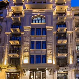 vardar-palace.istanbul-turkeyhotels.com/